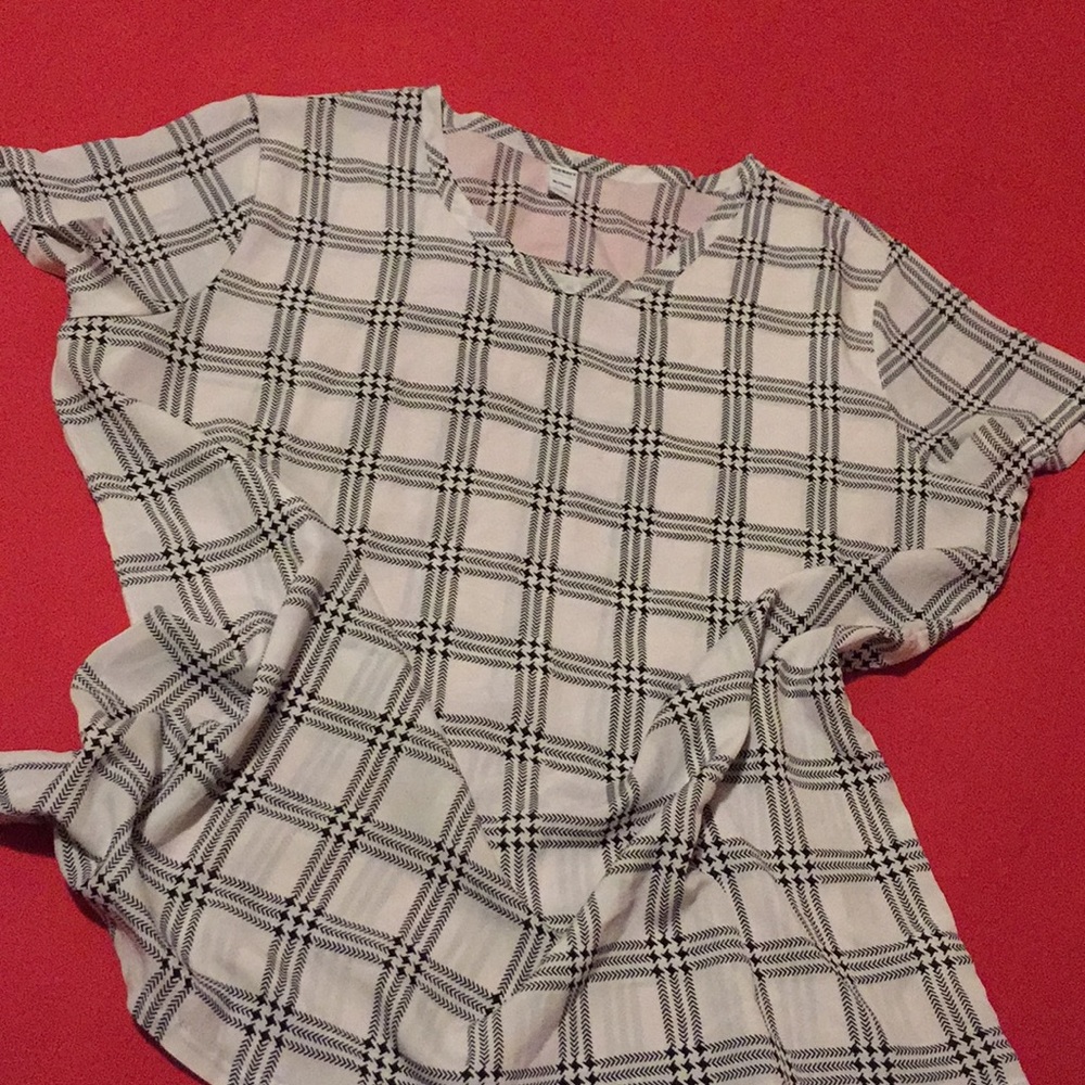 Black & White Dress Shirt